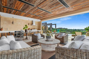 VILLA SKYFALL